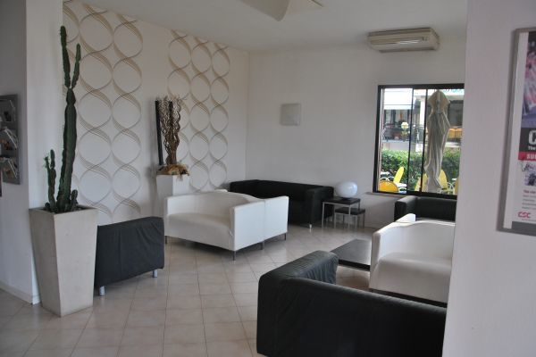 Hotel Gran San Bernardo Riccione Extérieur photo